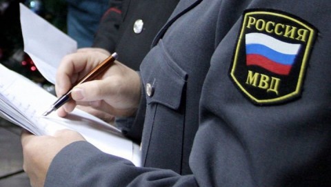 Полицейские г.Комсомольска-на-Амуре задержали подозреваемого в краже сотового телефона