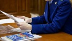 Молодой специалист прокуратуры г. Комсомольска-на-Амуре Хабаровского края торжественно приняла Присягу прокурора.
